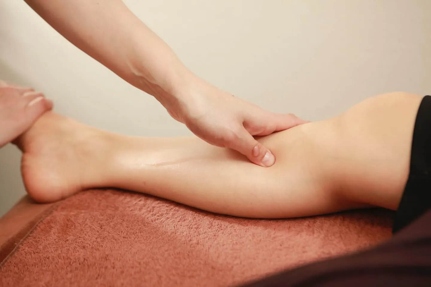 第二の心臓と言われる「ふくらはぎ」をフワフワにします✨