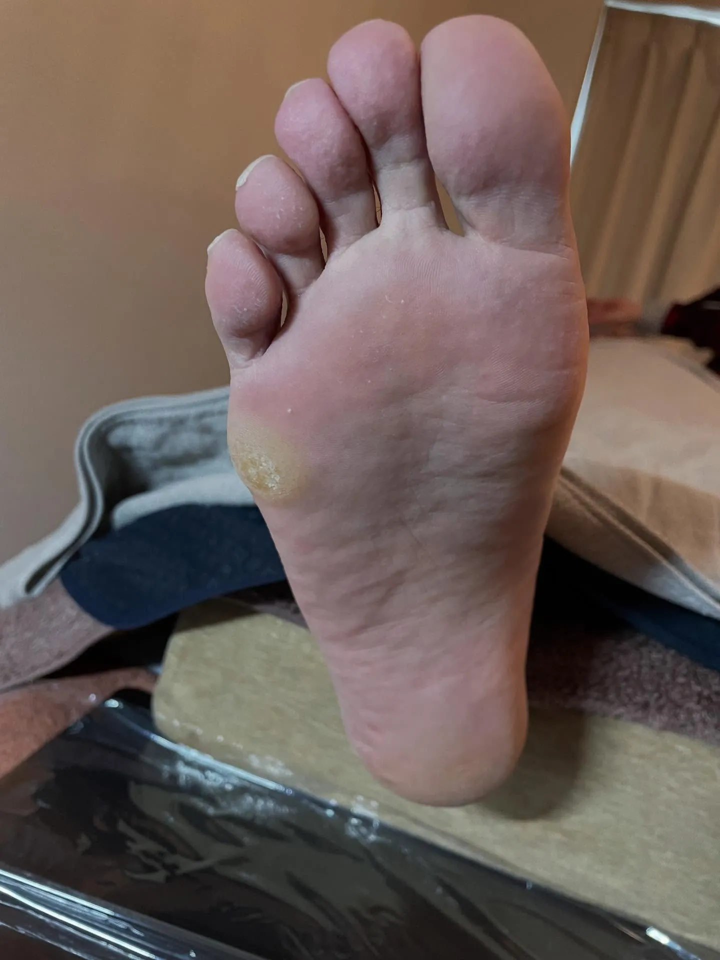 「やっぱり足ケアいいわ〜♪」お手入れして身体ストレスフリーに...