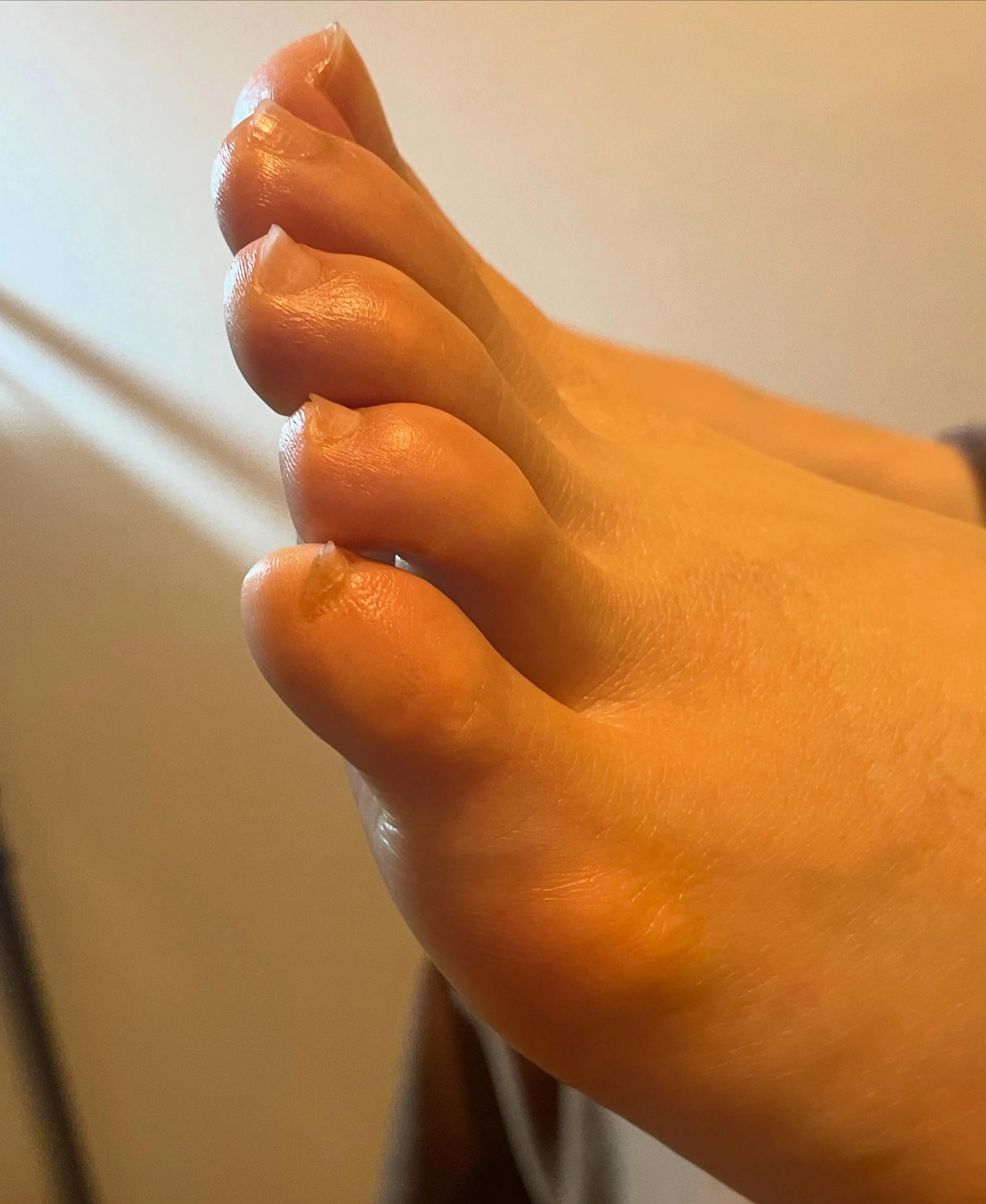 足重たいとストレス感じる…。
